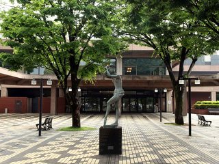 熊本県立劇場の写真