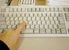 キーボードつめたいです