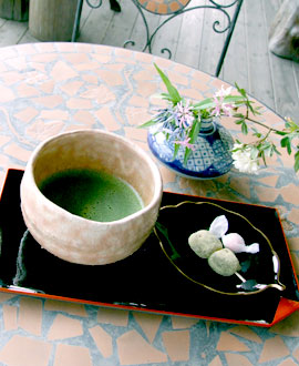 珈琲館　美しの森　お抹茶(お茶菓子付)