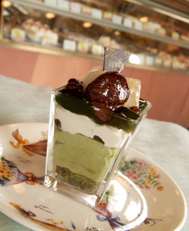 菊池夢織菓子　ノグチ　抹茶パフェ