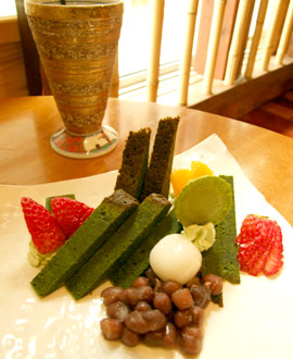 あまみや　濃厚抹茶ケーキ（セット）