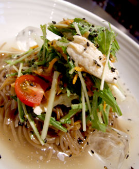 コリアンキュイジーヌ　Ldk　梅と大葉のさっぱり冷麺