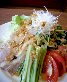 担々麺専門店　黒船亭　サラダ冷麺