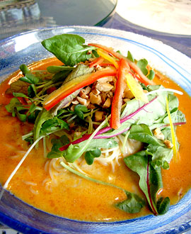 新中国料理　海華　冷やし担々麺