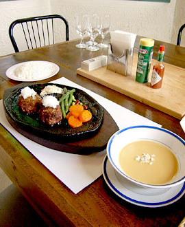 イタリア料理のイタリ屋　和風ハンバーグステーキ