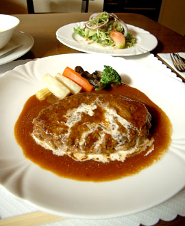 洋食　村上　ハンバーグ（200g）