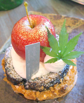 モンブラン　フジヤ　リンゴのブリュレパイ