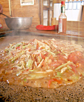 もんじゃ専門店　文重庵　トマトもんじゃ