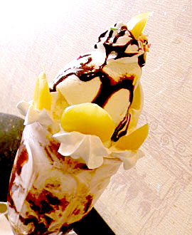 Cafe Rest LE・MONDE　マロンパフェ