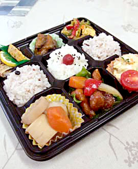 てづくり弁当&ランチの店　彩・香　SAI・KA　おまかせ弁当