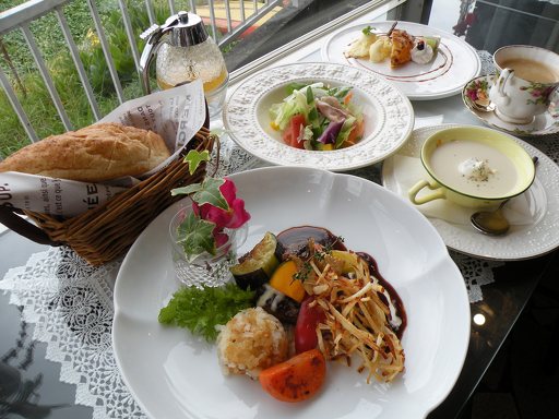 江津エリア散歩 ご近所てくてく散歩 Boat House レストラン 洋食 熊本市 南区 ひごなび