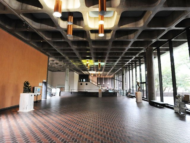 熊本県立美術館 本館の写真