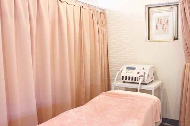 フェイシャル マツエク 脱毛 オイルマッサージ のトータルビューティサロン 今話題のパリジェンヌも ビューティー リラクゼーション Private Salon Ange エステ 熊本市 中央区 ひごなび