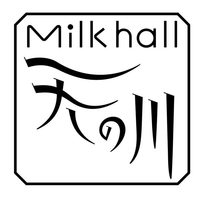 Milk hall 天の川の写真
