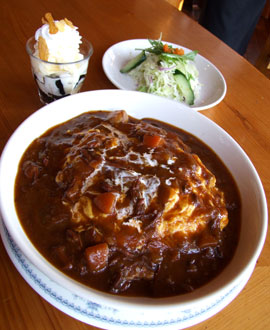 ライトらんぷ　ビーフシチューオムライスセット