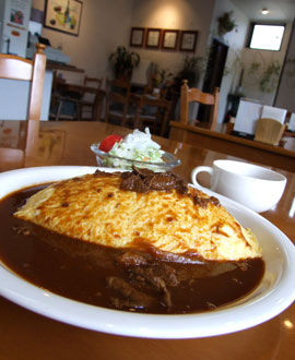 洋食壱番館　ハヤシソースのオムライス（スープ・サラダ付）